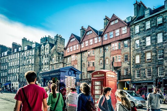 Coach hire services Edinburgh, Scotland